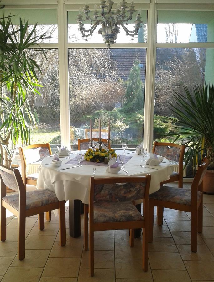 Schlossparkhotel Sallgast Екстериор снимка