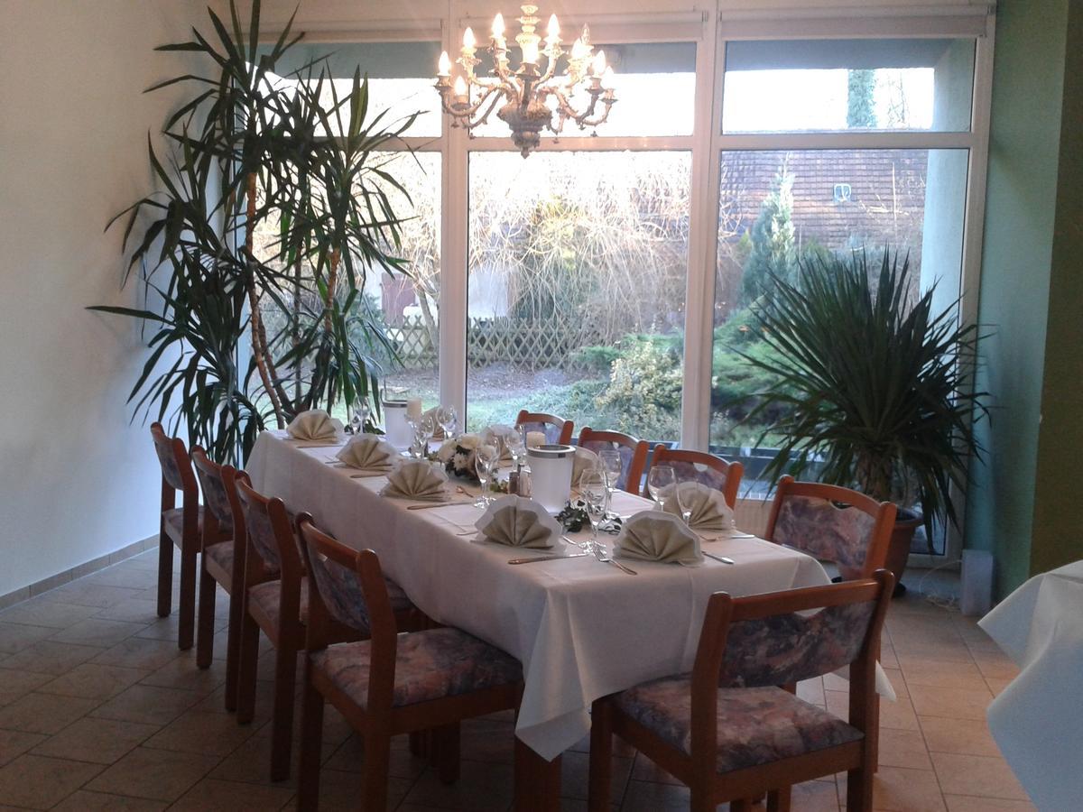 Schlossparkhotel Sallgast Екстериор снимка